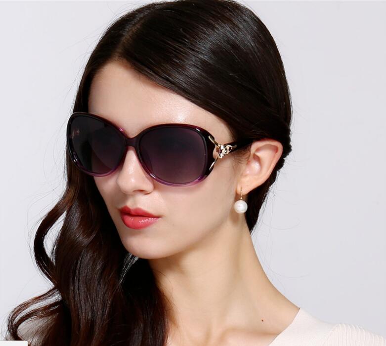 Women's Luxury Crystal Detail Sunglasses